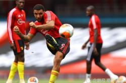 开云体育-包含沃特福德主场击败埃弗顿，取得两连胜势头的词条