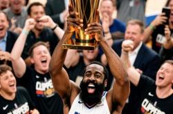 开云体育app-关于洛杉矶快船队逆转胜休斯顿火箭队晋级西部半决赛的信息