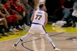 开云体育下载-江苏队鏖战公牛，东契奇高光表现的简单介绍