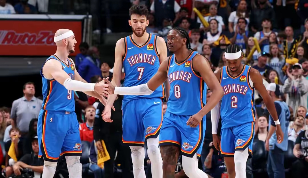 雷霆险胜勇士B队,哈里斯爆发神勇 雷霆险胜勇士B队,哈里斯爆发神勇