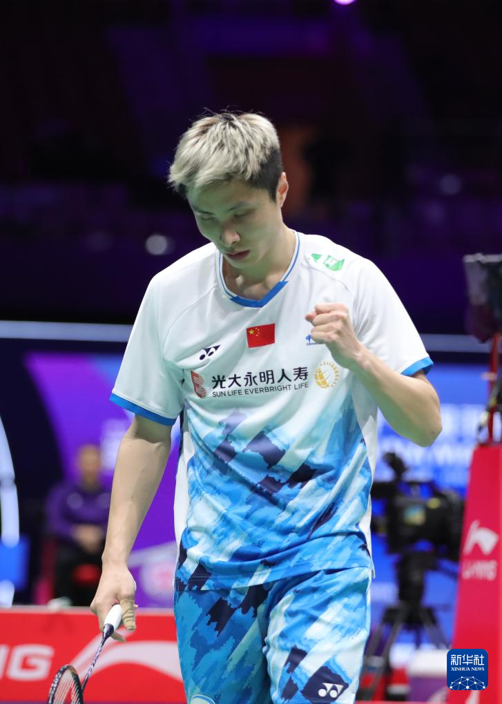 包含马来西亚队翻盘中国队,石宇奇刷新纪录的词条 包含马来西亚队翻盘中国队,石宇奇刷新纪录的词条