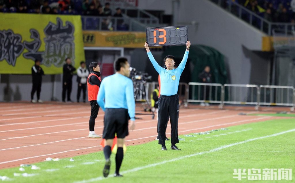 拼尽全力，中超联赛球员决策关键比赛获胜的简单介绍