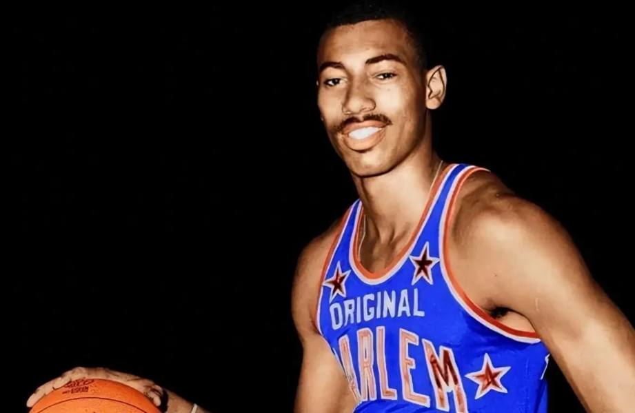 传奇球星再现奇迹，打破记录