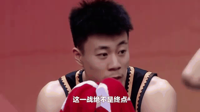 重庆男篮在比赛中实现精彩逆袭，取得胜利的简单介绍