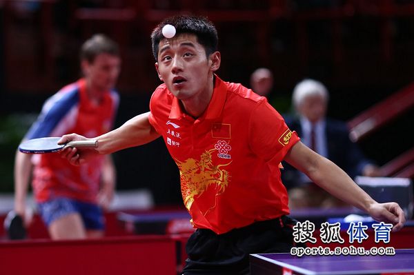中国队完胜瑞典队，张继科刷新纪录