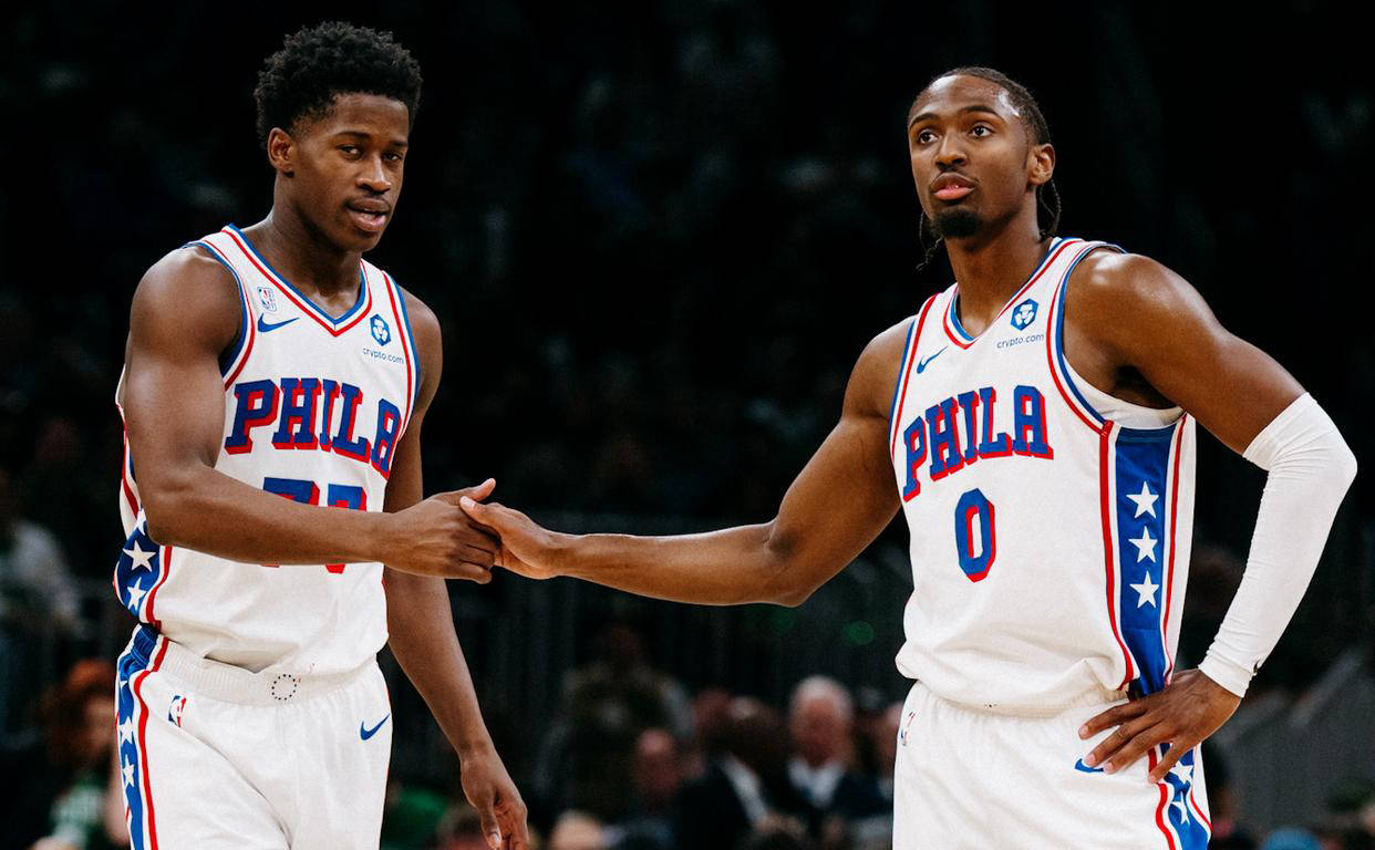 76人险胜步行者，福克斯送出助攻的简单介绍